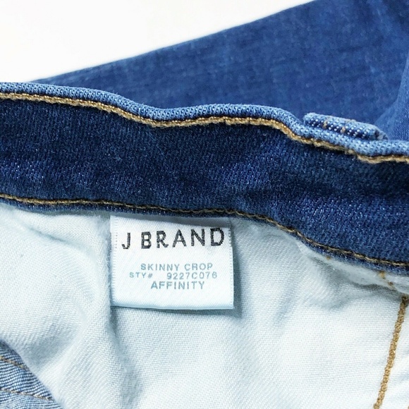 J Brand Jeans Skinny Crop Affinity Dark Wash (S56) - Picture 7 of 8